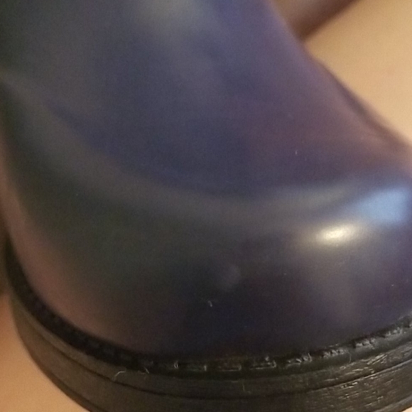 UGG Reignfall Waterproof Rain Boots - Picture 8 of 11